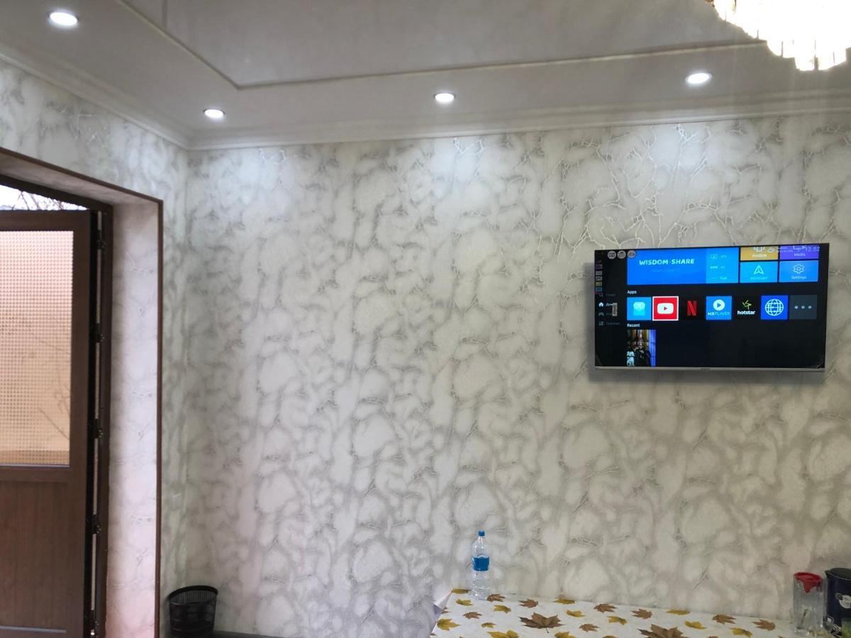 Дом Отель Бадамзар Taškent Exteriér fotografie